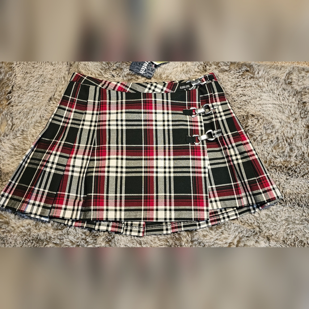 Jr Size Pleated School Girl Skirt NWT